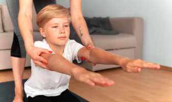 5 najlepszych ćwiczeń na wzmocnienie mięśni pleców uczniów